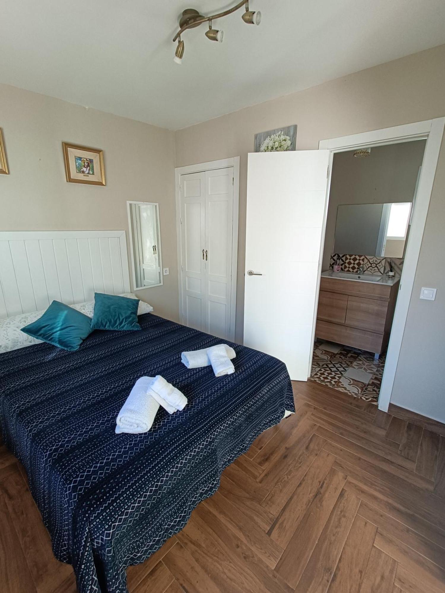 Precioso ático En El Casco Antiguo De Triana Apartamento *